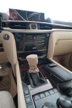 Lexus LX